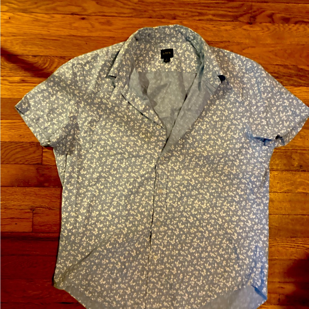 J.Crew Floral short sleeve button down Size Large